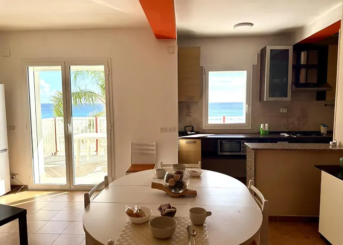 Sanlorenzobeach, Frontemare, Veranda 5 Posti Letto * Marina di San Lorenzo